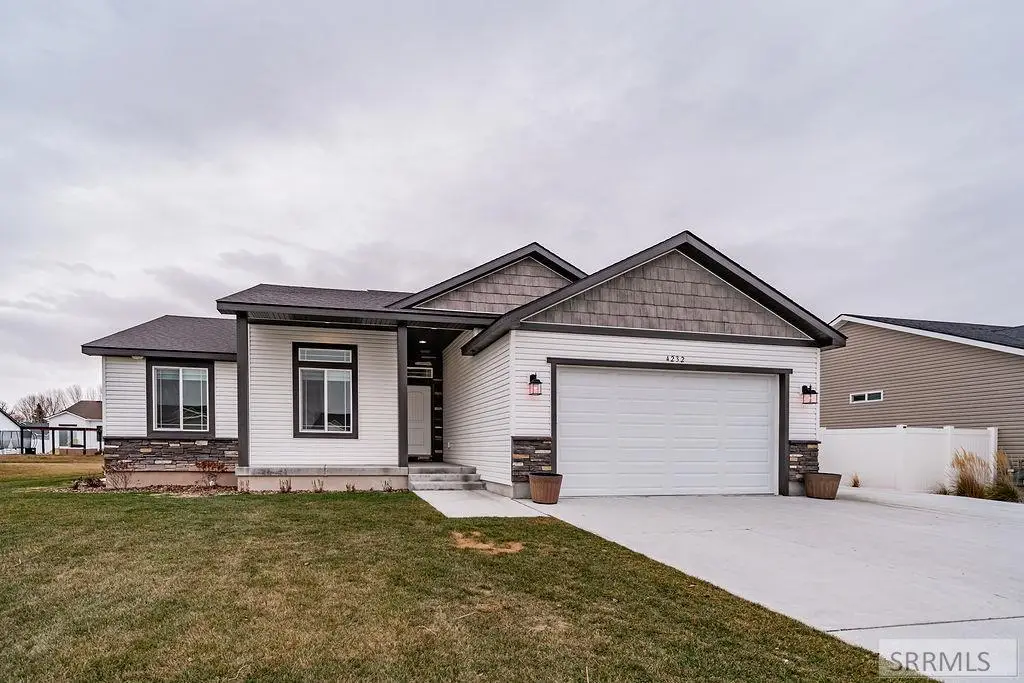 4232 Athlen Way, Idaho Falls, ID 83401 - Image #1