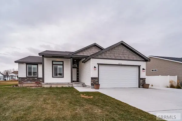 4232 Athlen Way, IDAHO FALLS, ID 83401