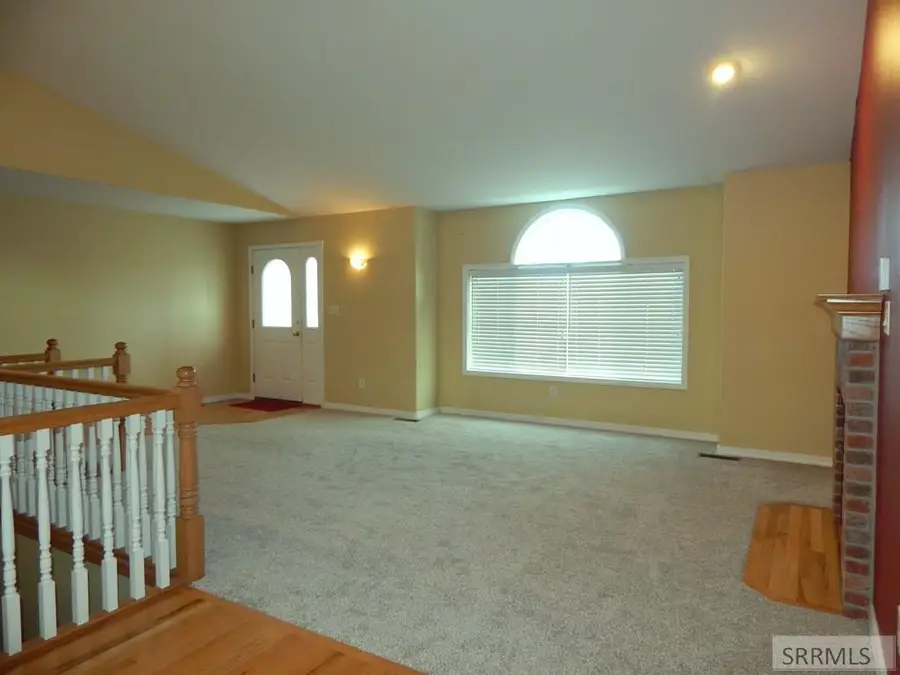 3730 Creekside Drive, Idaho Falls, ID 83404 - Image #2