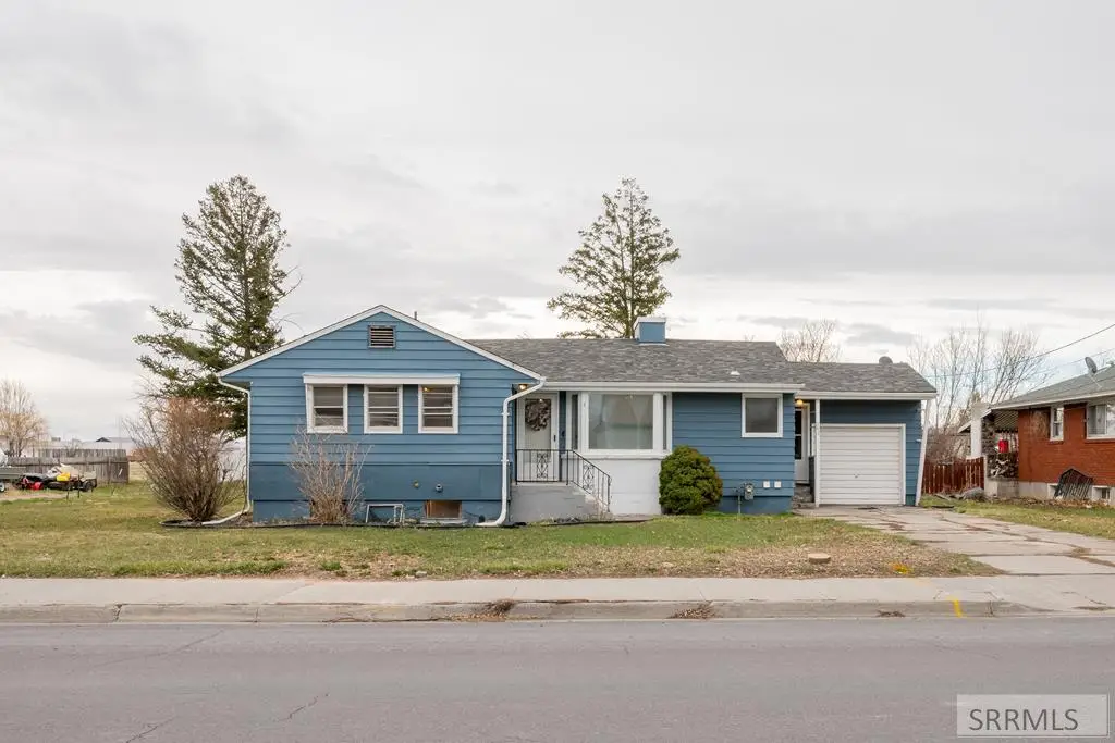 343 Park Avenue, Shelley, ID 83274 - Image #1