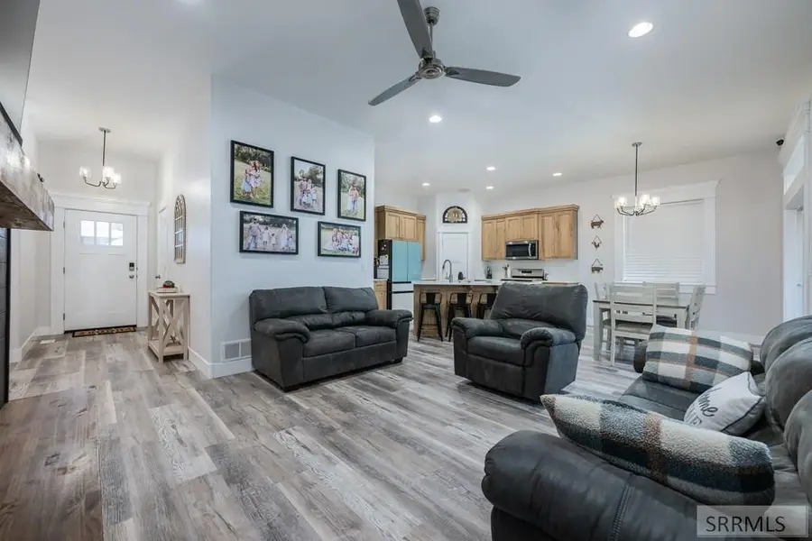 4209 Catalina Avenue, Idaho Falls, ID 83401 - Image #2