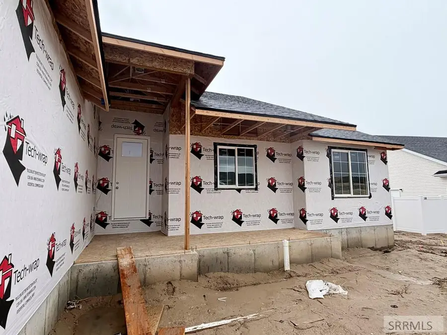 3013 Dewinter Dr, Pocatello, ID 83204 - Image #3