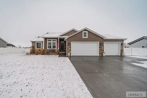 5179 Clapp Road, IONA, ID 83427