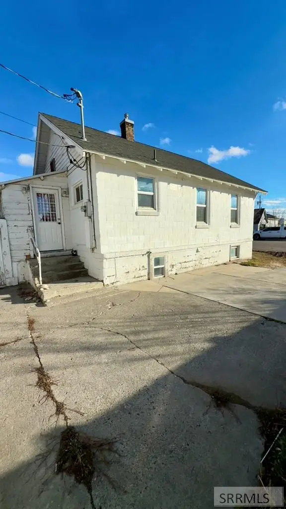 447 Cleveland Street, Idaho Falls, ID 83401 - Image #2