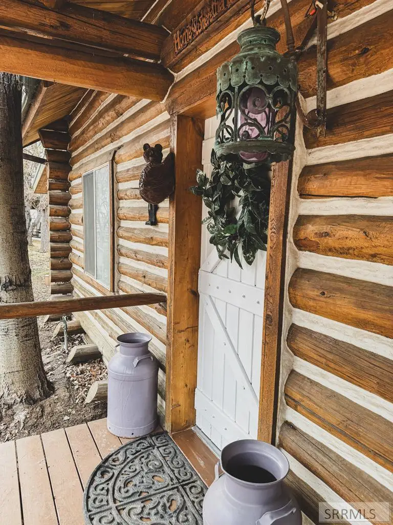 140 Redwood Road, Salmon, ID 83467 - Image #2