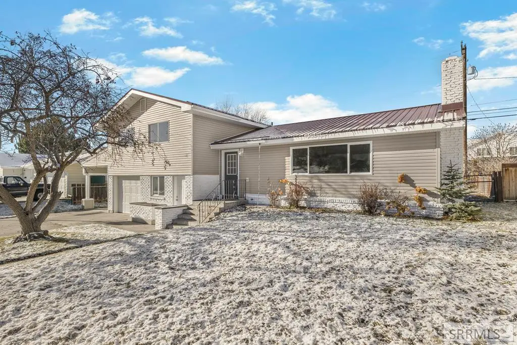 380 Ronglyn Avenue, Idaho Falls, ID 83401 - Image #1