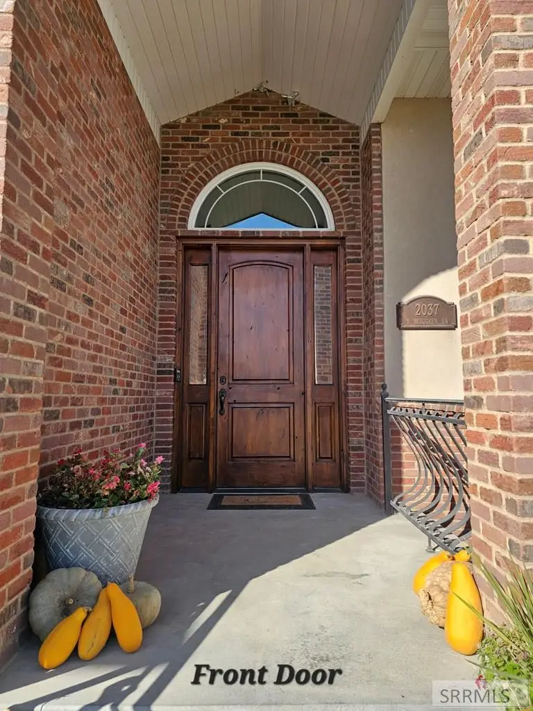 2037 E Berggren Lane, Idaho Falls, ID 83401 - Image #2