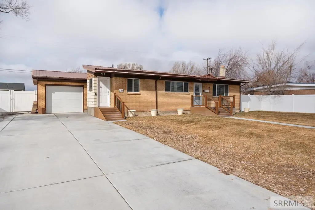 428 Edwards Avenue, Shelley, ID 83274 - Image #1