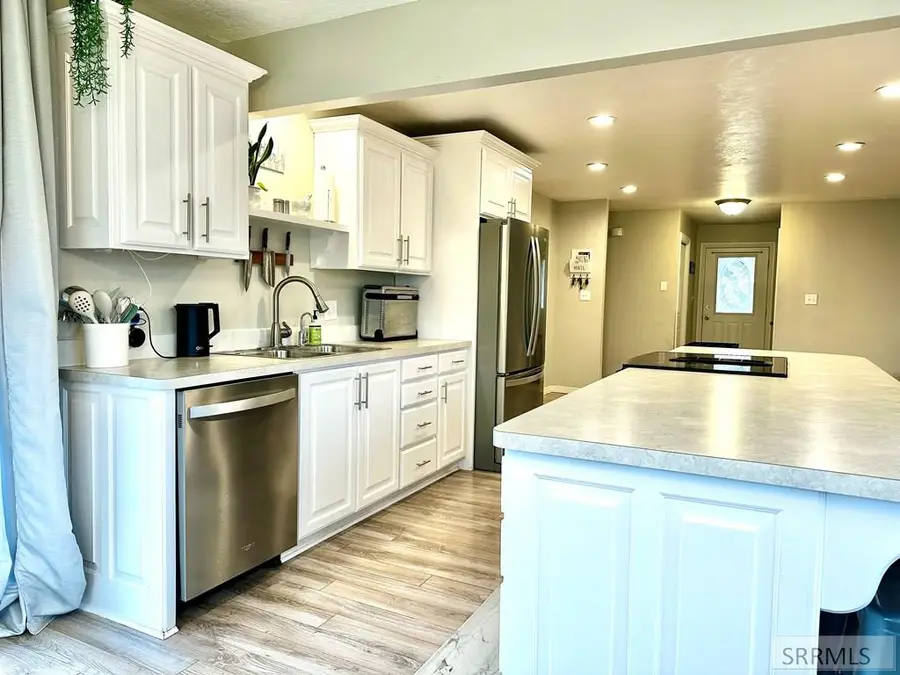 884 Buckboard Lane, Idaho Falls, ID 83402 - Image #3