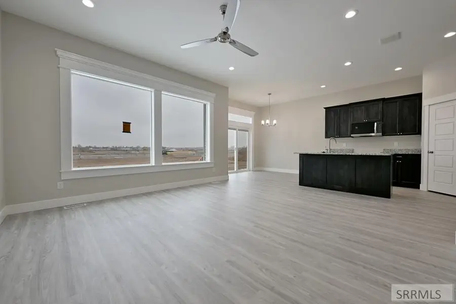 3111 Peacock Lane, Ammon, ID 83406 - Image #2