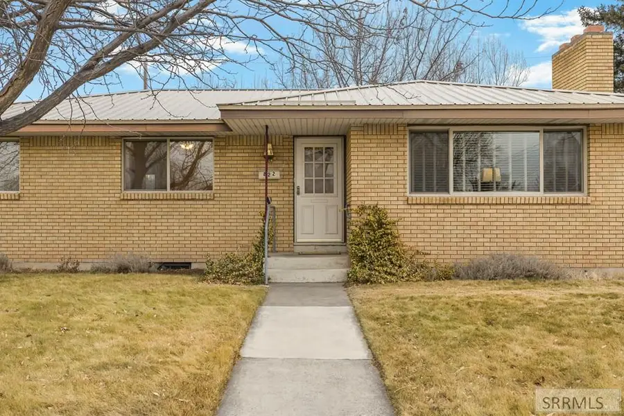 822 Raymond Drive, Idaho Falls, ID 83402 - Image #2