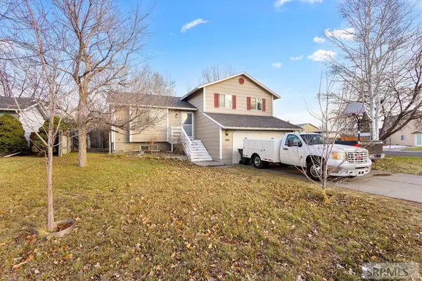 1887 Ironwood Drive, IDAHO FALLS, ID 83402