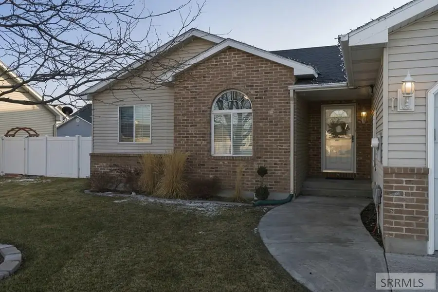 1202 Ashland Drive, Ammon, ID 83406 - Image #3