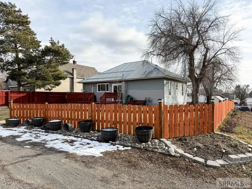 645 1 N, Saint Anthony, ID 83445 - Image #1