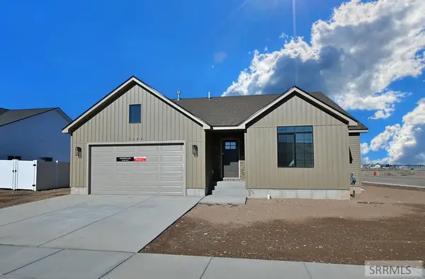 3183 Peacock Lane, AMMON, ID 83406