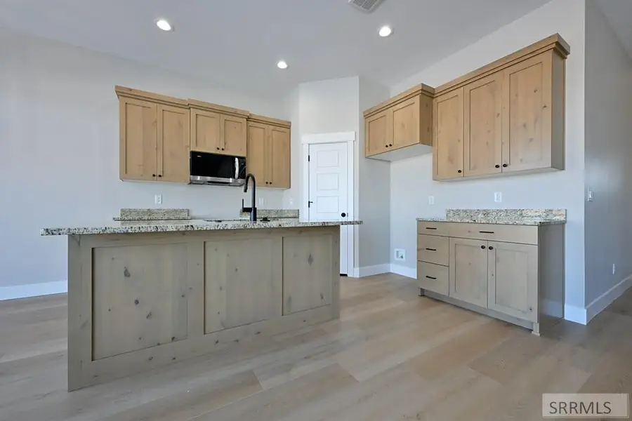 3183 Peacock Lane, Ammon, ID 83406 - Image #3