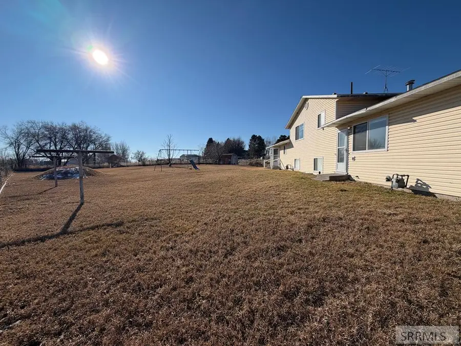 1077 1300 N, Shelley, ID 83274 - #3