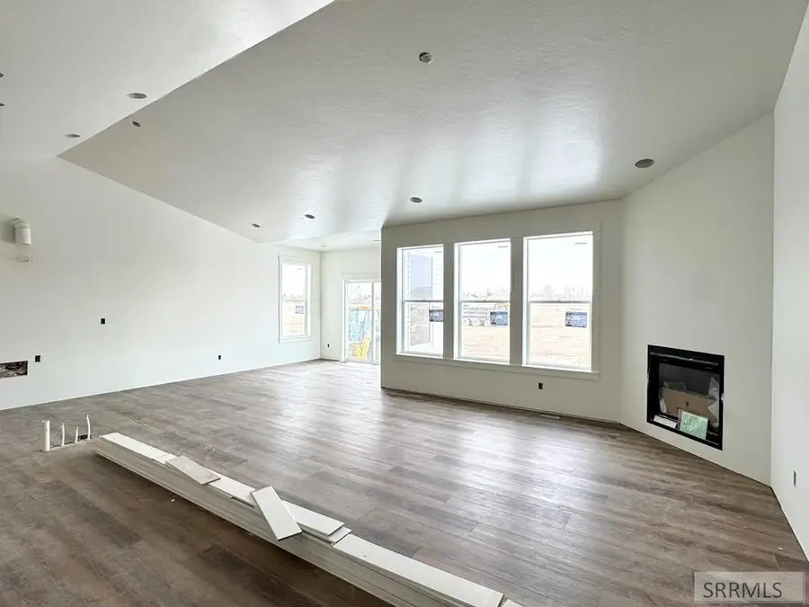 1726 Twilight Rd, Rexburg, ID 83440 - #3