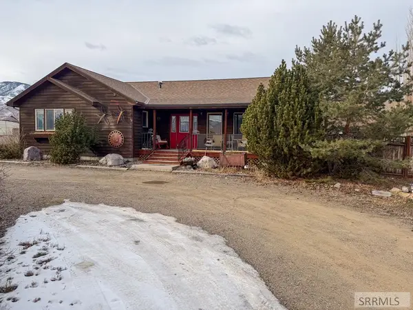 58 Crane Lane, CHALLIS, ID 83226