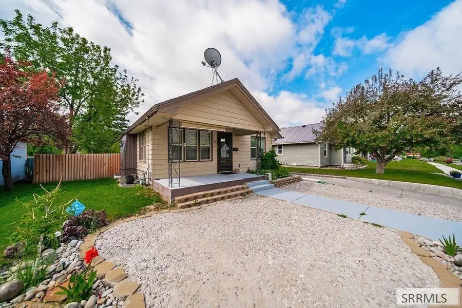 274 4th Street, Idaho Falls, ID 83402 - #3