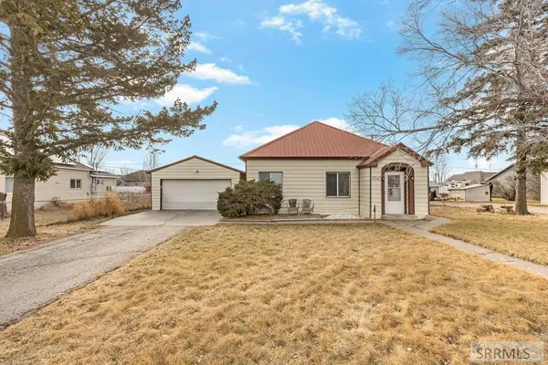 3242 Lincoln Road, IDAHO FALLS, ID 83401