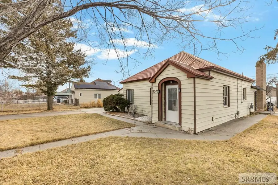 3242 Lincoln Road, Idaho Falls, ID 83401 - #2