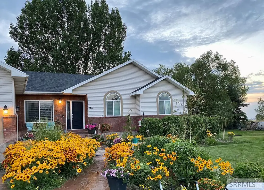 7411 400 W, Rexburg, ID 83440 - #1