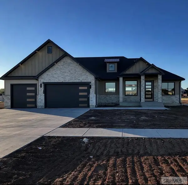 4643 Sunset Drive, IONA, ID 83427