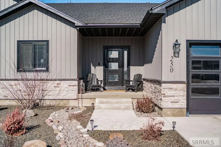 250 4th S, Sugar City, ID 83448 - #2