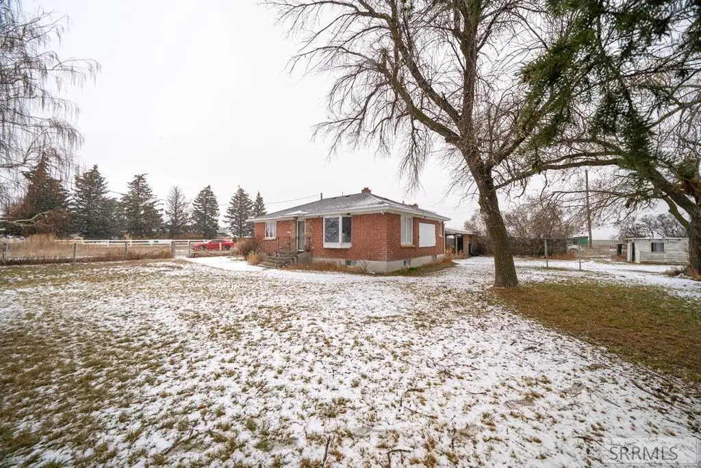 11260 15th E, Idaho Falls, ID 83401 - #1