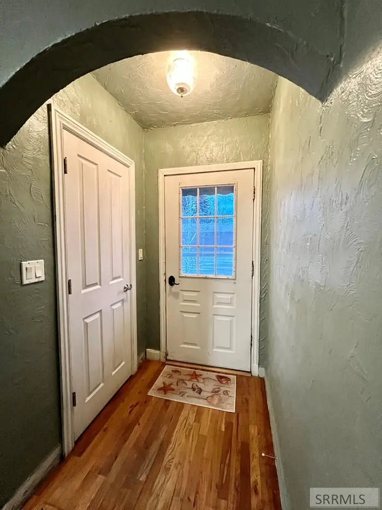 498 9th Street, Idaho Falls, ID 83404 - #3