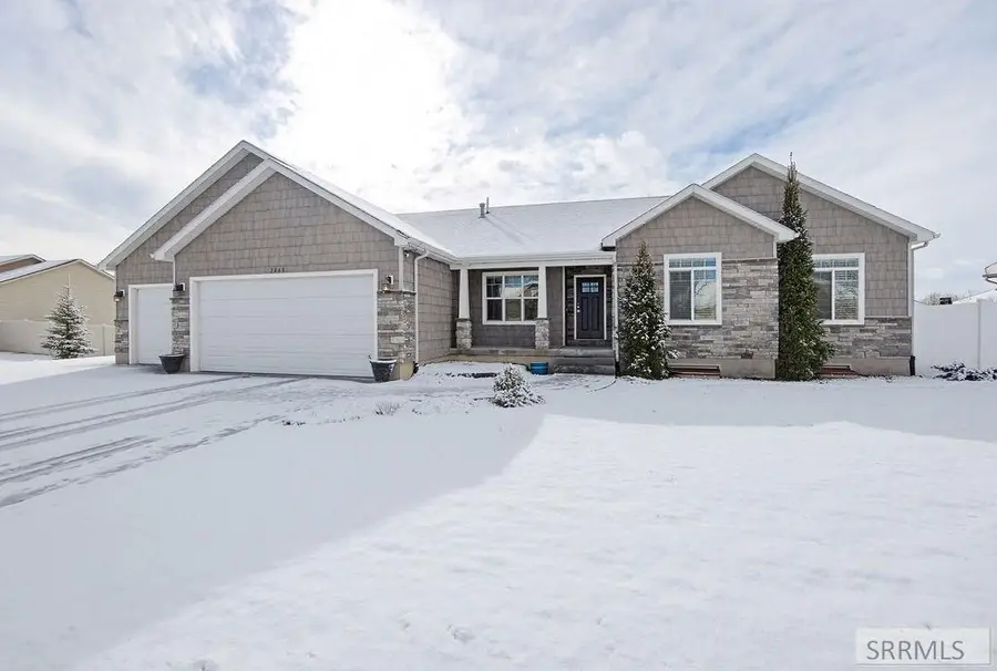 3868 Willow Ridge Drive, Ammon, ID 83406 - #2