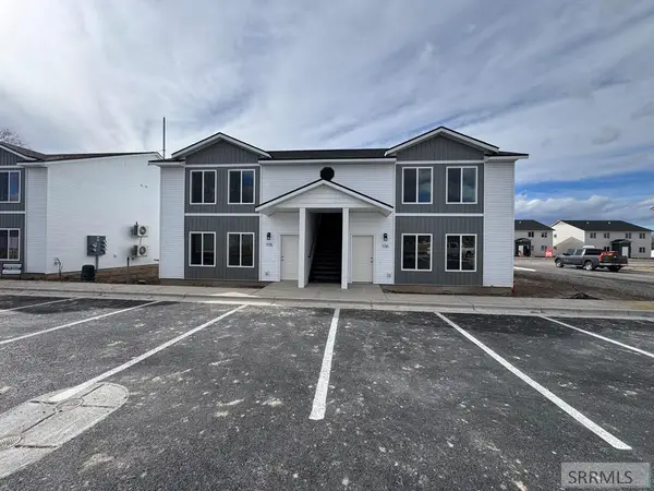 5400 Park Lawn Drive #4, CHUBBUCK, ID 83202