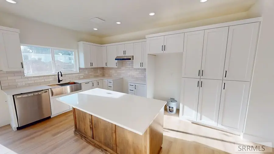 578 Austin Avenue, Sugar City, ID 83440 - #3