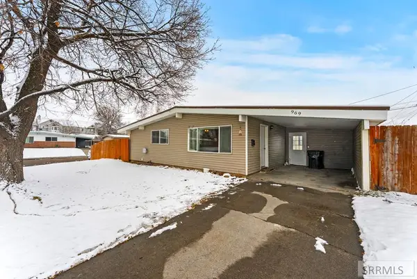 969 Stokes Avenue, IDAHO FALLS, ID 83401