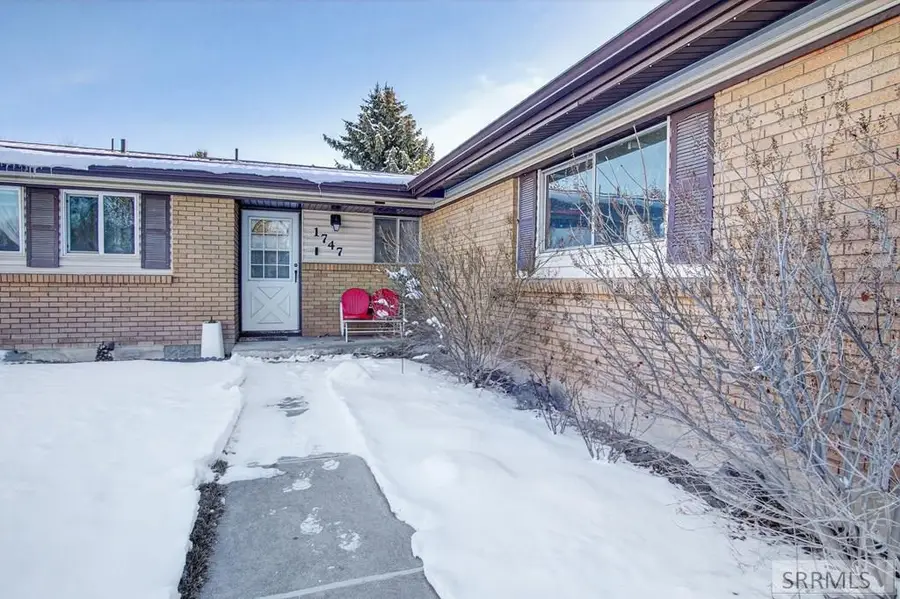 1747 Michael Street, Idaho Falls, ID 83402 - #3