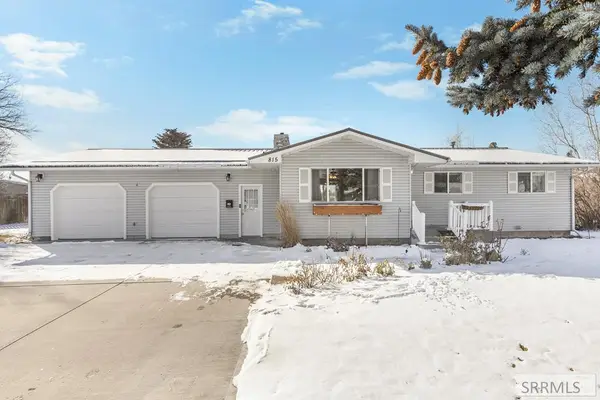 815 Bergeson Drive, IDAHO FALLS, ID 83401