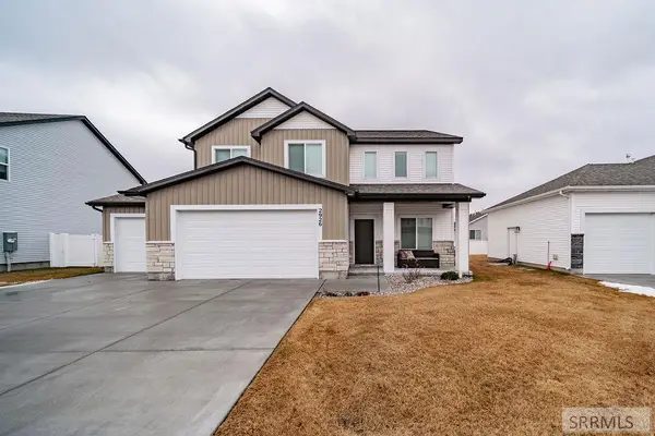 2926 Curlew Drive, AMMON, ID 83401