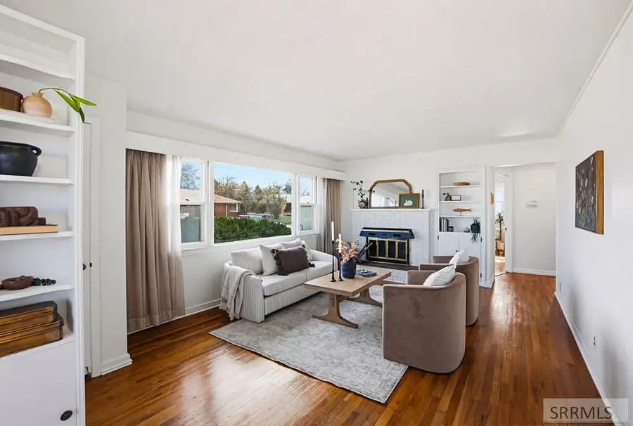 810 Cranmer Avenue, Idaho Falls, ID 83401 - #3