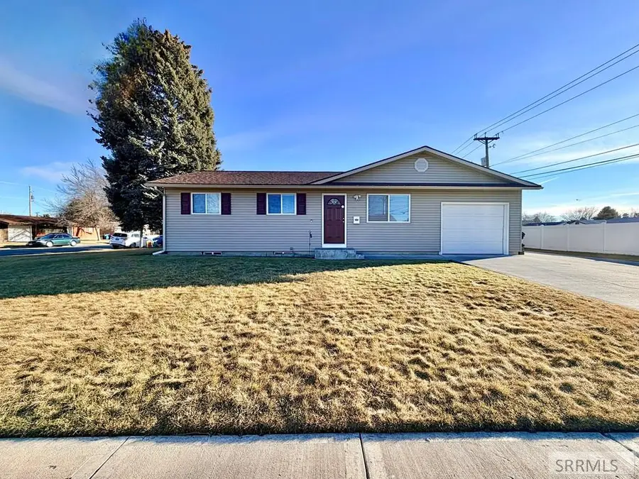 2012 Kearney Street, Idaho Falls, ID 83401 - #2