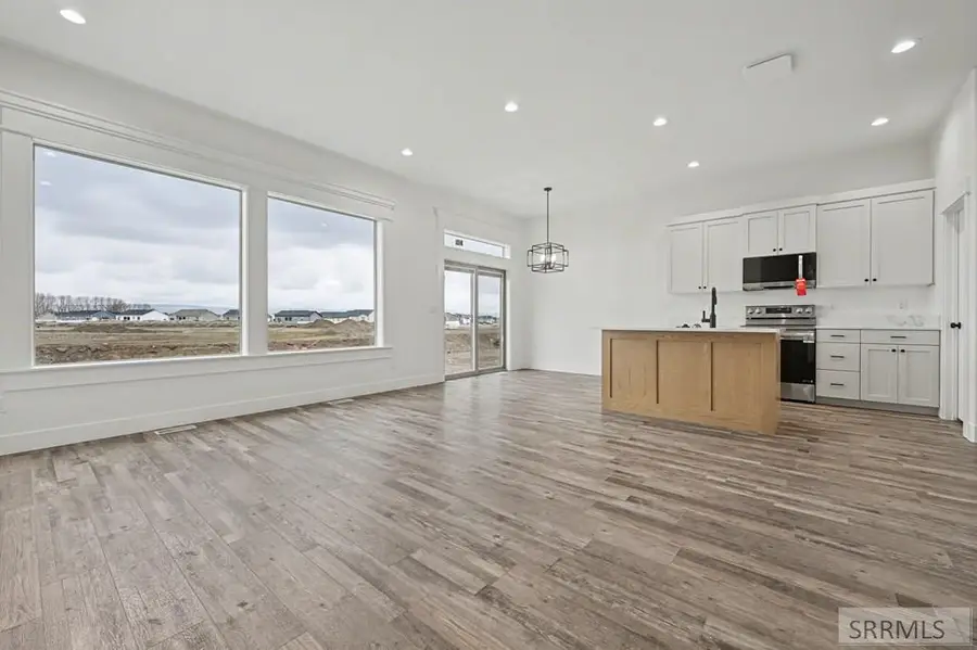 4620 Bristol Drive, Idaho Falls, ID 83401 - #2