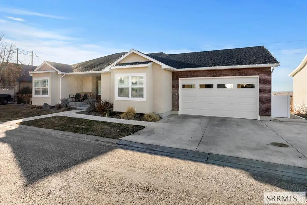 3184 Chartwell Gardens, Ammon, ID 83406 - #1