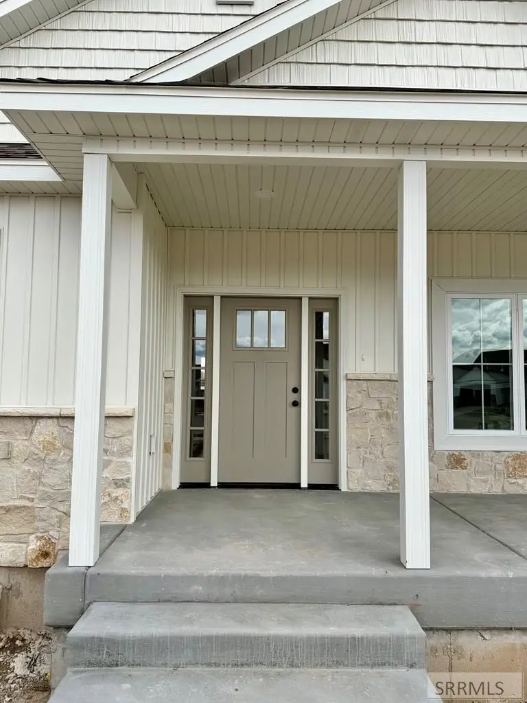 862 Jack Ln, Idaho Falls, ID 83402 - #3