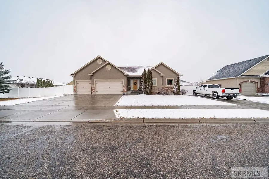 4845 Eaglewood Drive, Idaho Falls, ID 83401 - #2
