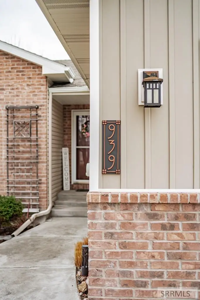 939 Clara Court, Ammon, ID 83406 - #3