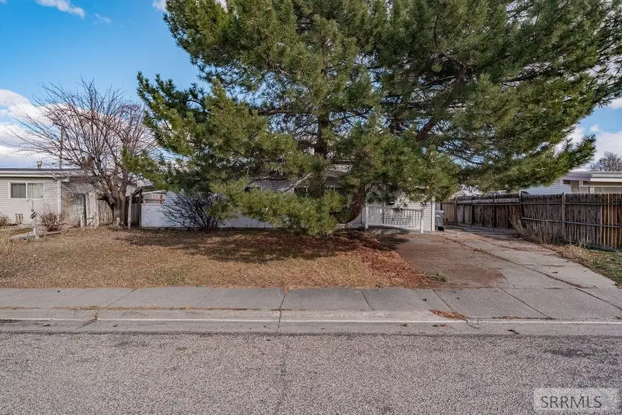 1009 Stokes Avenue, Idaho Falls, ID 83404 - #3