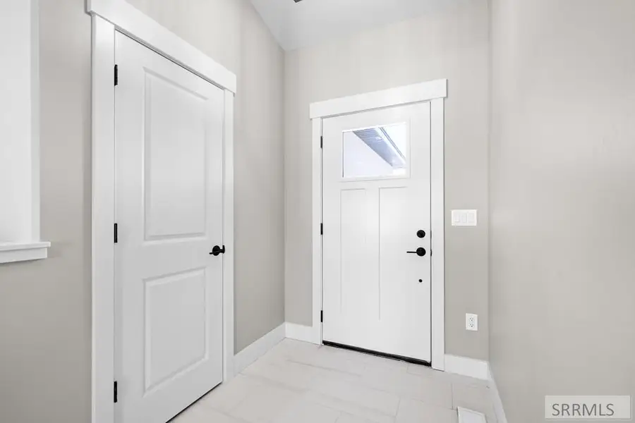 1649 Palm Springs Drive, Idaho Falls, ID 83404 - #3