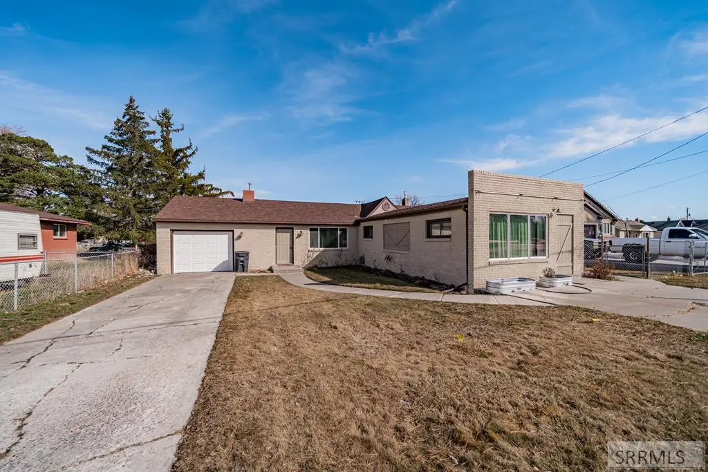 2955 Central Avenue, Ammon, ID 83402 - #1