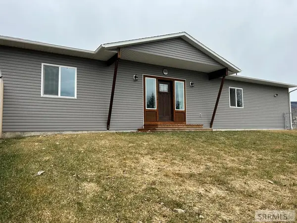 1104 Taft Avenue, SALMON, ID 83467