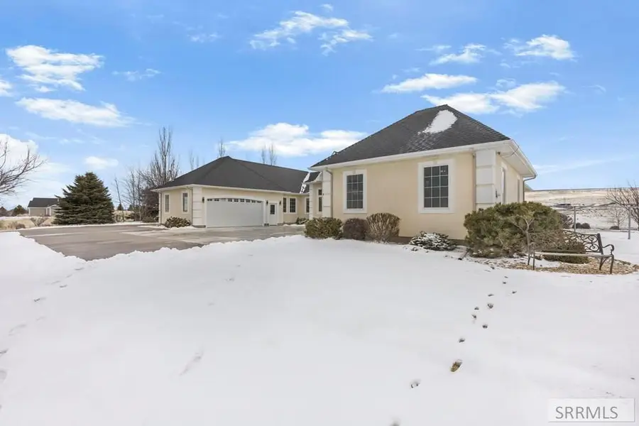 6070 Sagewood Drive, Idaho Falls, ID 83406 - #3